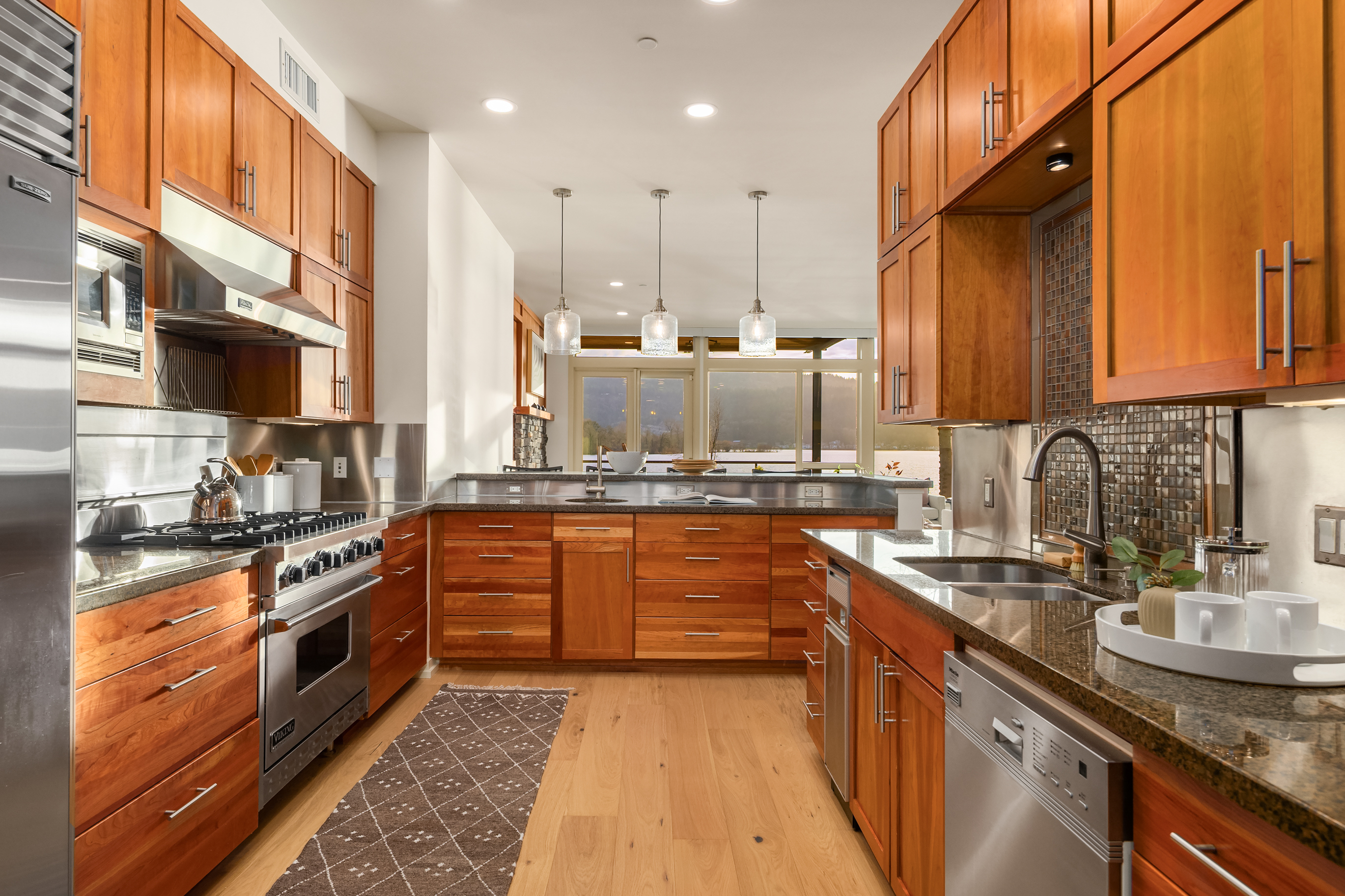Kitchen with island and pendant lighting